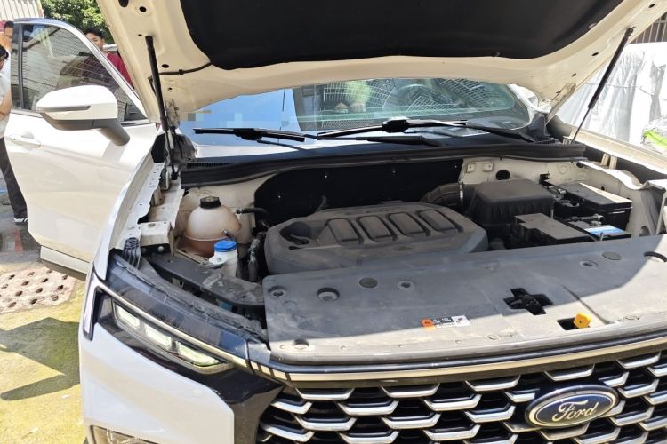Used Ford Equator Sport 2022 EcoBoost 170 Premier Edition Engine Bay Right