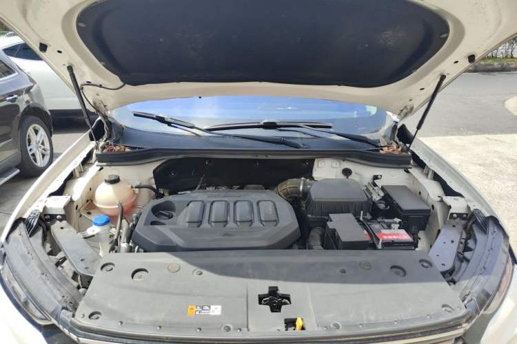 Used Ford Equator Sport 2022 EcoBoost 170 Platinum Edition Engine Bay