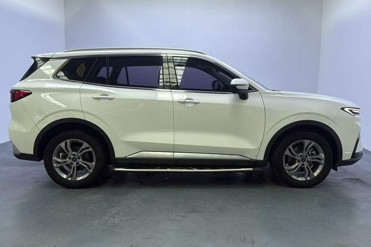 Used Ford Equator Sport 2022 EcoBoost 170 Platinum Edition Exterior 2