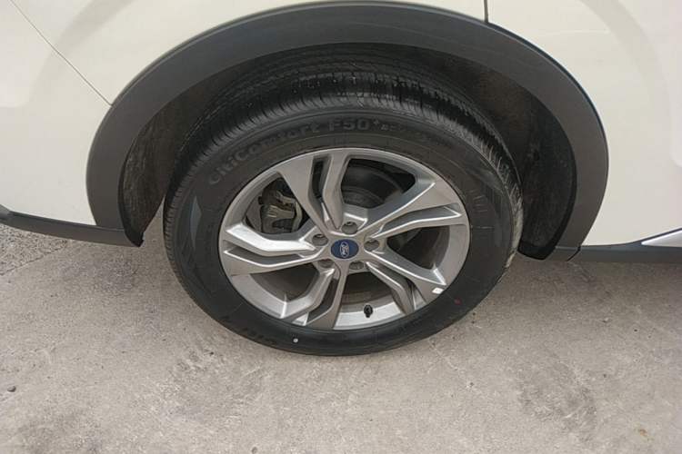 Used Ford Equator Sport 2022 EcoBoost 170 Platinum Edition Exterior 5