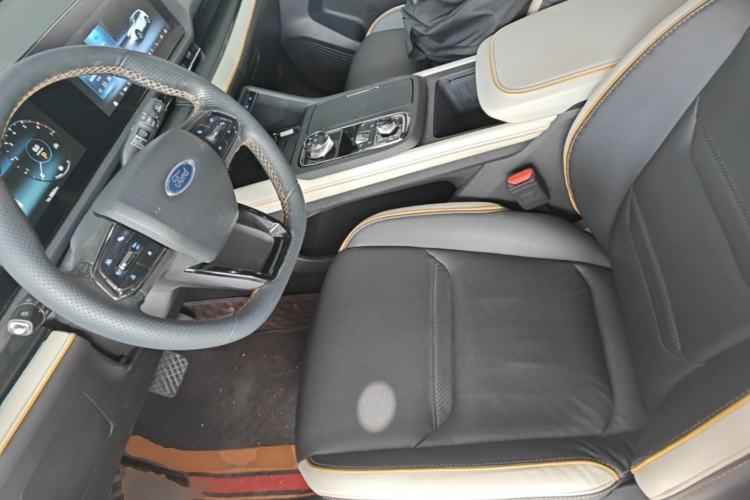 Used Ford Equator Sport 2022 Edge EcoBoost 170 Light & Shadow Left Front Seat