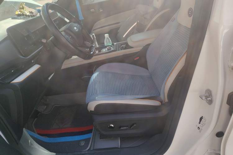 Used Ford Equator Sport 2022 Edge EcoBoost 170 Light & Shadow Left Front Seat