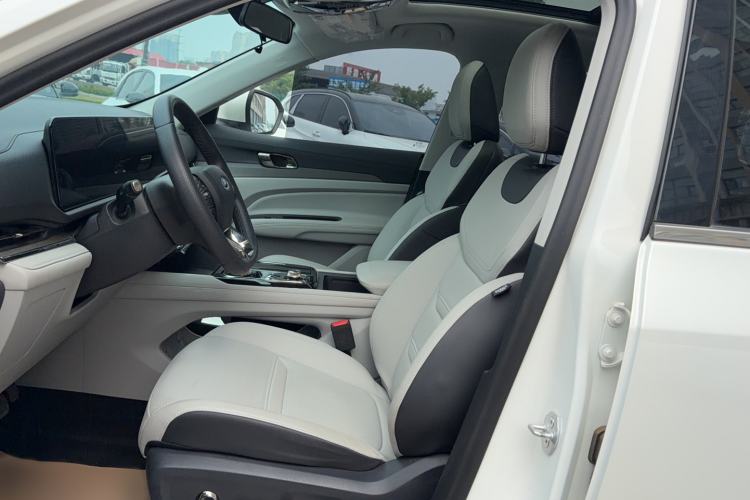 Used Ford Equator Sport 2022 EcoBoost 170 Platinum Edition Left Front Seat