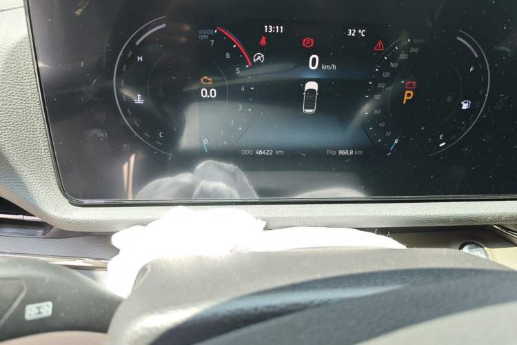 Used Ford Equator Sport 2022 EcoBoost 170 Premier Edition Odometer Close Up