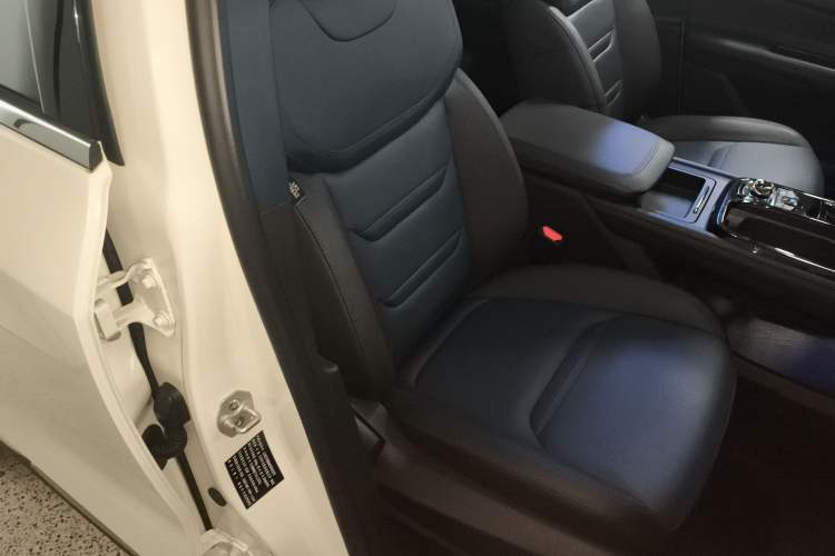 Used Ford Equator Sport 2022 Facelift EcoBoost 170 Prestige Model Right Front Seat