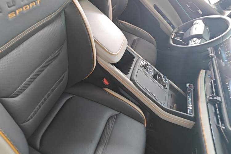 Used Ford Equator Sport 2022 Edge EcoBoost 170 Light & Shadow Right Front Seat
