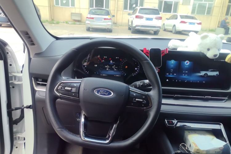 Used Ford Equator Sport 2022 EcoBoost 170 Premier Edition Steering Wheel