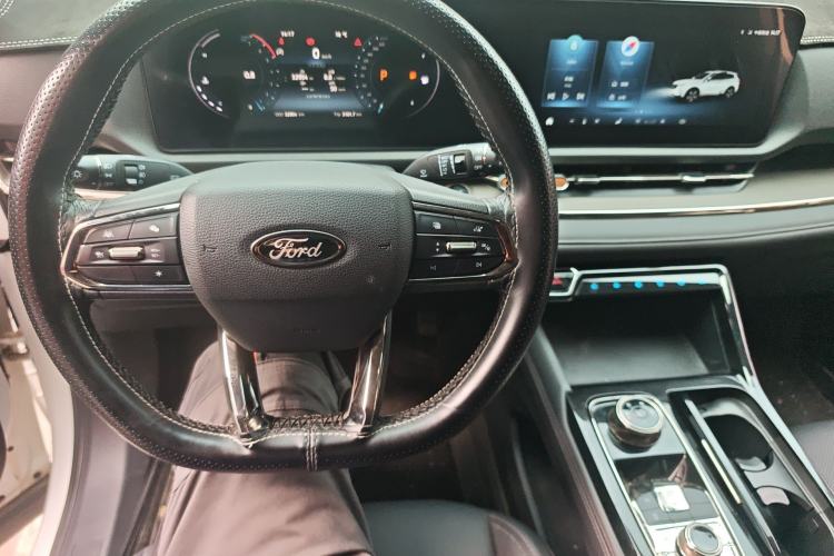 Used Ford Equator Sport 2022 EcoBoost 170 Platinum Edition Steering Wheel