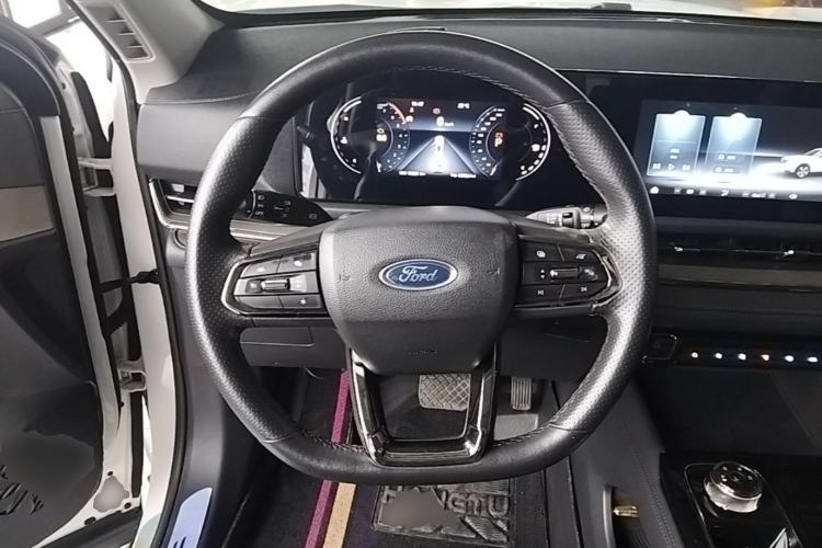 Used Ford Equator Sport 2022 EcoBoost 170 Platinum Edition Steering Wheel