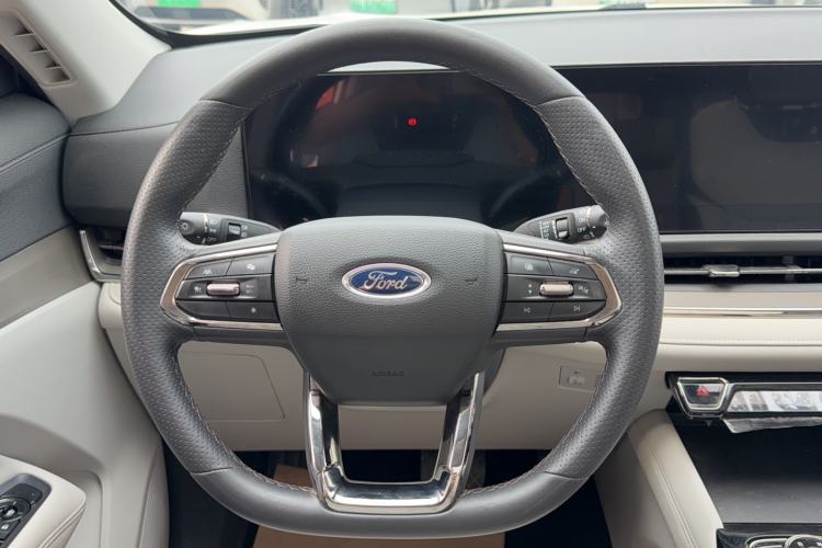 Used Ford Equator Sport 2022 EcoBoost 170 Platinum Edition Steering Wheel