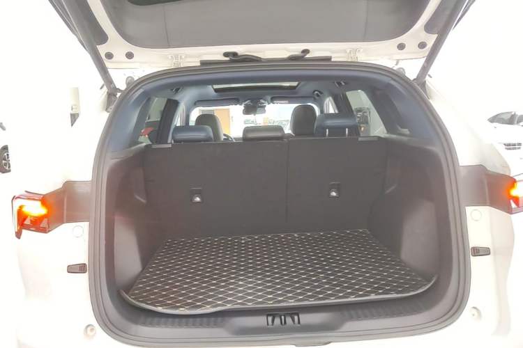 Used Ford Equator Sport 2022 EcoBoost 170 Premier Edition Trunk