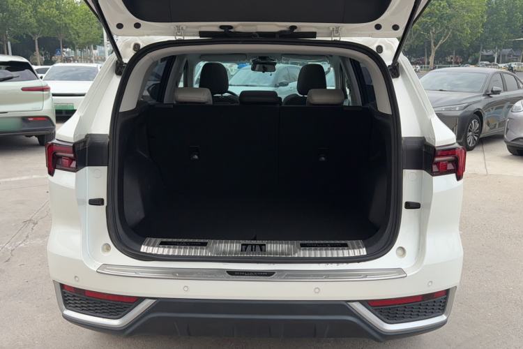 Used Ford Equator Sport 2022 EcoBoost 170 Platinum Edition Trunk