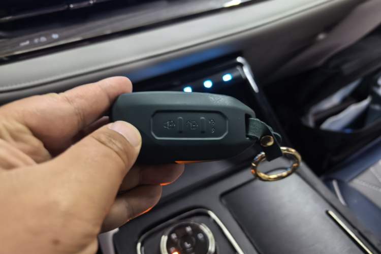 Used Ford Equator Sport 2022 Facelift EcoBoost 170 Prestige Model Vehicle Key