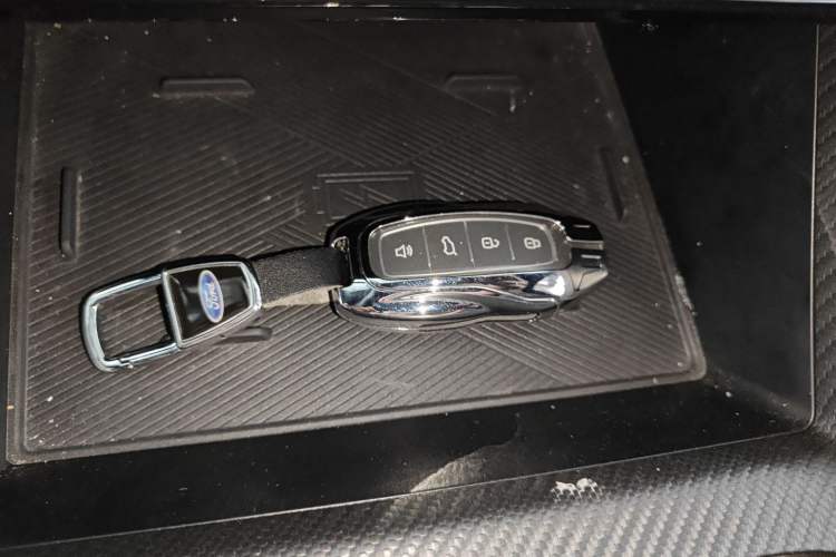 Used Ford Equator Sport 2022 Edge EcoBoost 170 Light & Shadow Vehicle Key