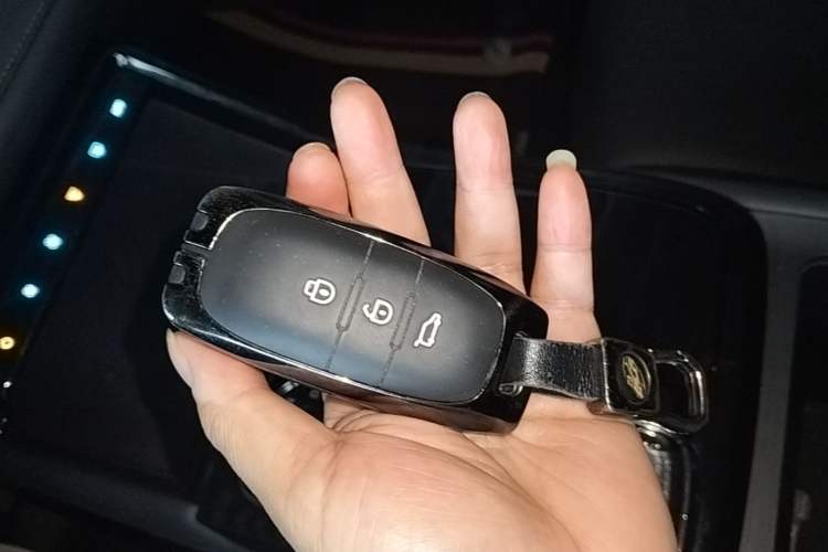 Used Ford Equator Sport 2022 EcoBoost 170 Platinum Edition Vehicle Key
