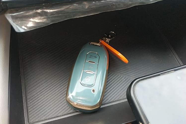 Used Ford Equator Sport 2022 EcoBoost 170 Platinum Edition Vehicle Key