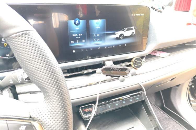 Used Ford Equator Sport 2023 EcoBoost 170 Premier Edition Audio And AC Panel