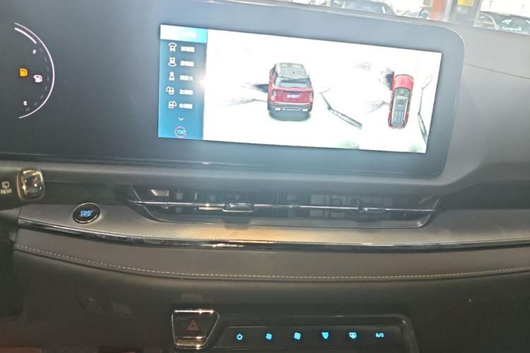 Used Ford Equator Sport 2023 EcoBoost 170 Prime Edition Audio And AC Panel