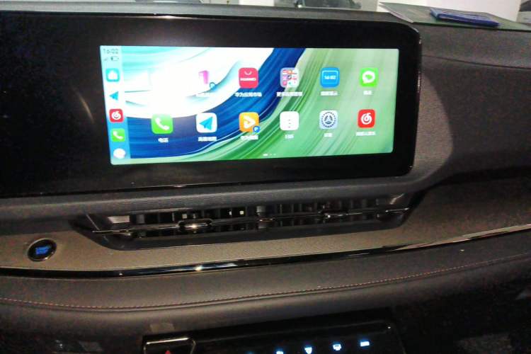Used Ford Equator Sport 2023 EcoBoost 170 Elite Model Audio And AC Panel