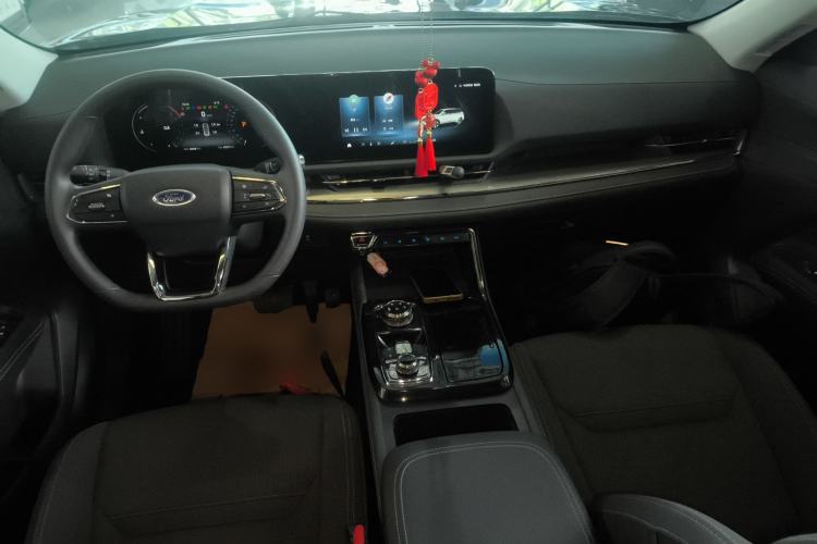 Used Ford Equator Sport 2023 EcoBoost 170 Prime Edition Center Console