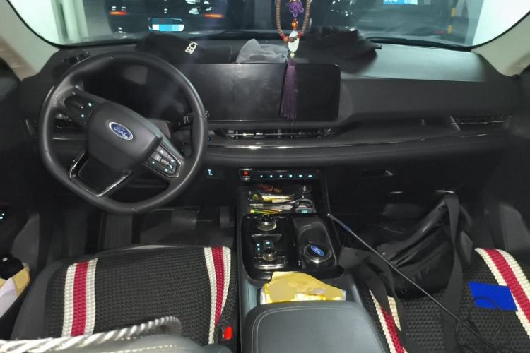 Used Ford Equator Sport 2023 EcoBoost 170 Prime Edition Center Console