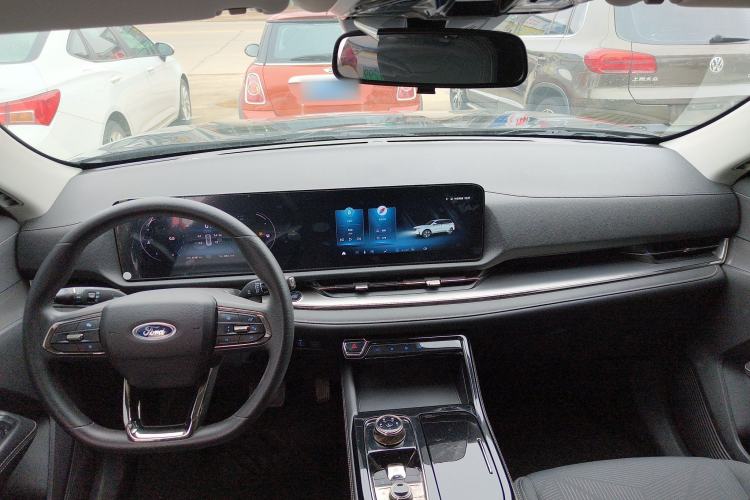 Used Ford Equator Sport 2023 EcoBoost 170 Prime Edition Center Console