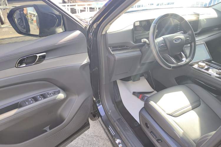 Used Ford Equator Sport 2023 EcoBoost 170 Elite Model Driver Seat