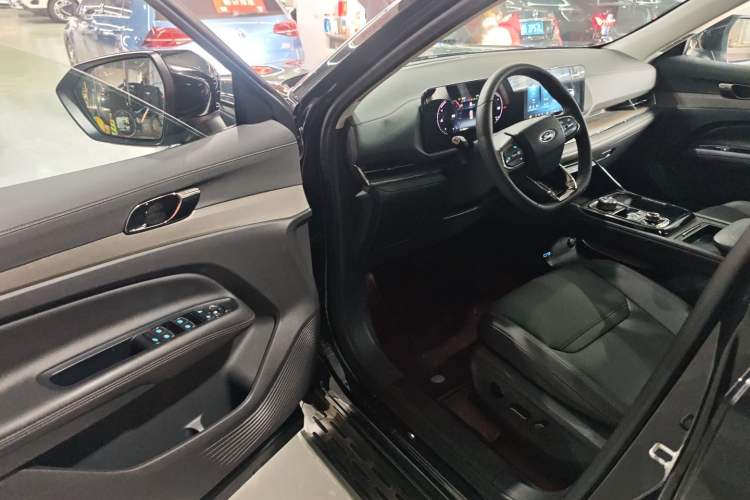 Used Ford Equator Sport 2023 EcoBoost 170 Elite Model Driver Seat