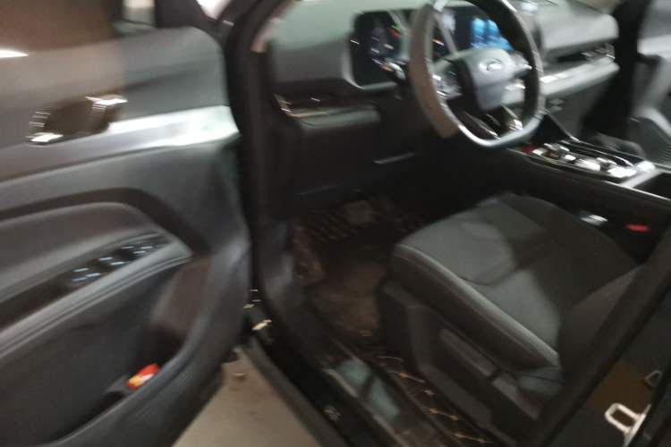 Used Ford Equator Sport 2023 EcoBoost 170 Prime Edition Driver Seat