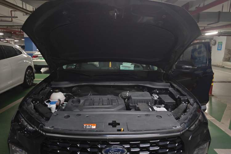 Used Ford Equator Sport 2023 EcoBoost 170 Prime Edition Engine Bay