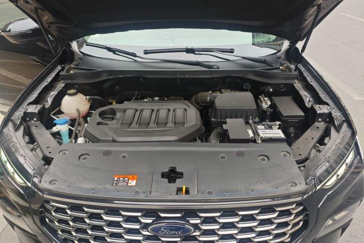 Used Ford Equator Sport 2023 EcoBoost 170 Platinum Edition Engine Bay