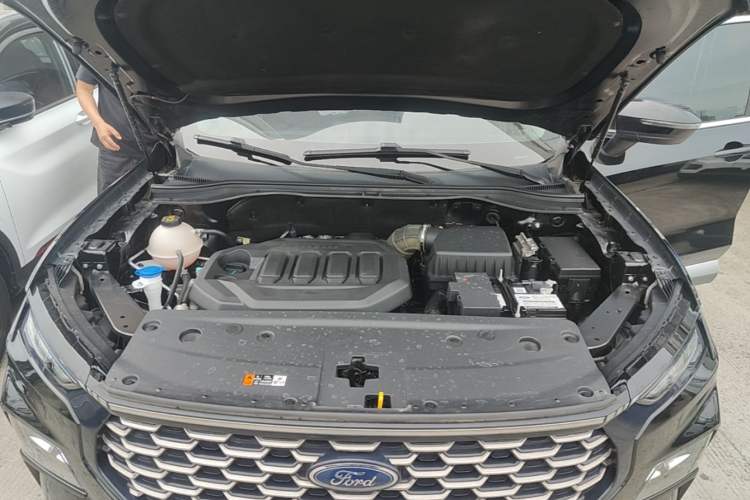 Used Ford Equator Sport 2023 EcoBoost 170 Platinum Edition Engine Bay