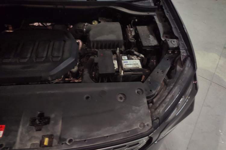 Used Ford Equator Sport 2023 EcoBoost 170 Premier Edition Engine Bay Left