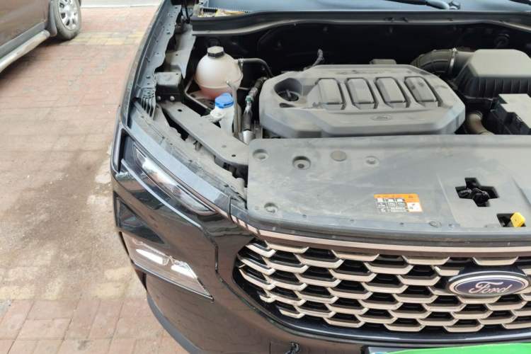 Used Ford Equator Sport 2023 EcoBoost 170 Elite Model Engine Bay Right