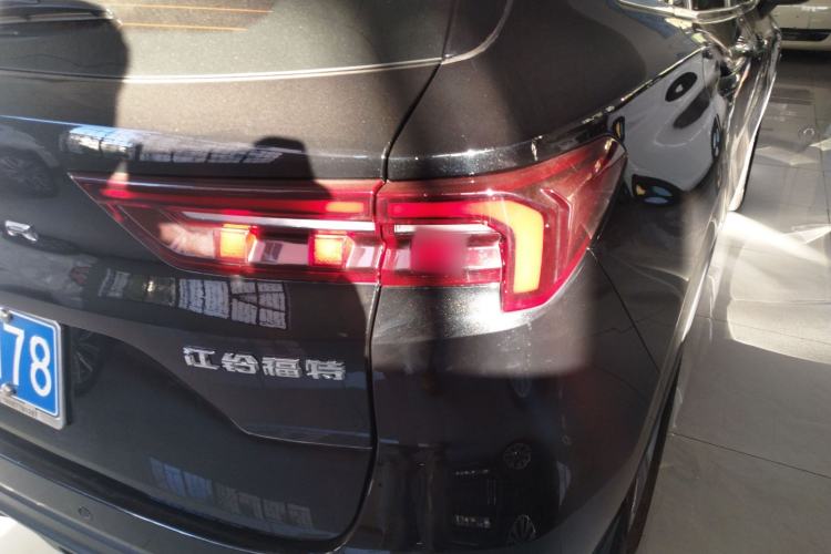 Used Ford Equator Sport 2023 EcoBoost 170 Elite Model Exterior 6