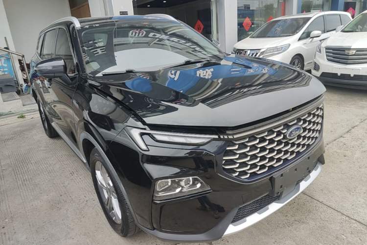 Used Ford Equator Sport 2023 EcoBoost 170 Platinum Edition Front Right 45 Deg