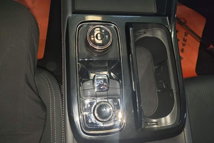 Used Ford Equator Sport 2023 EcoBoost 170 Prime Edition Gear Lever