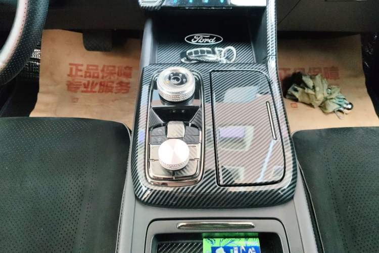 Used Ford Equator Sport 2023 EcoBoost 170 Elite Model Gear Lever