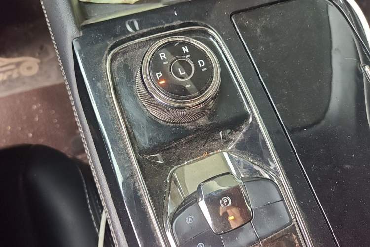 Used Ford Equator Sport 2023 EcoBoost 170 Prime Edition Gear Lever