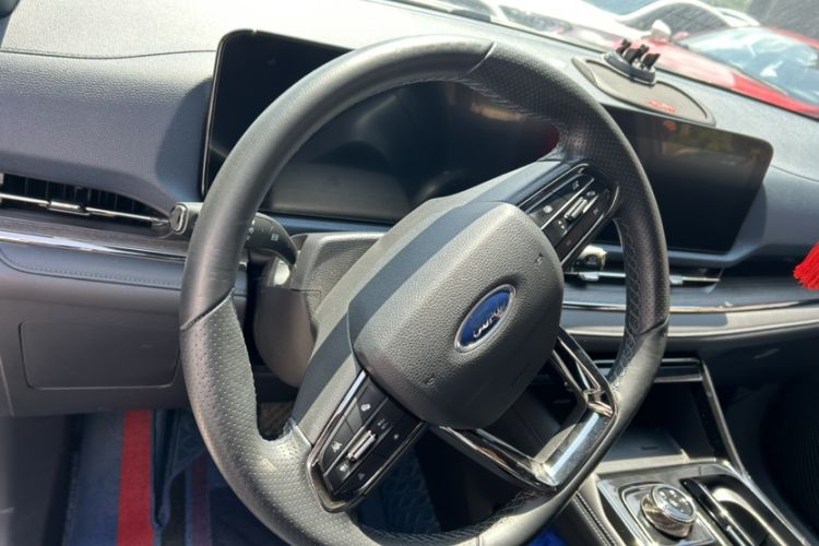 Used Ford Equator Sport 2023 EcoBoost 170 Premier Edition Interior 1