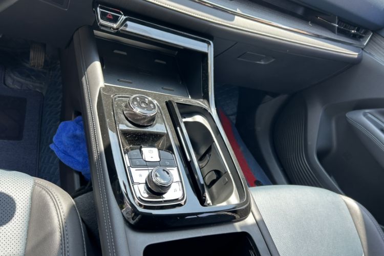 Used Ford Equator Sport 2023 EcoBoost 170 Premier Edition Interior 3