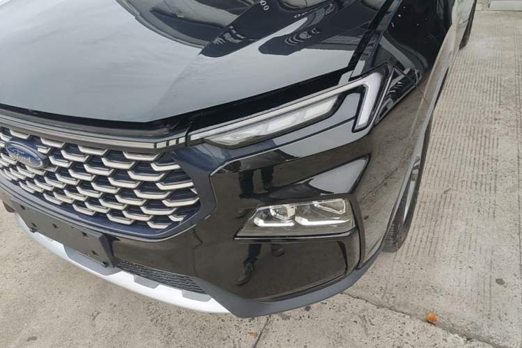 Used Ford Equator Sport 2023 EcoBoost 170 Platinum Edition Left Front Headlight