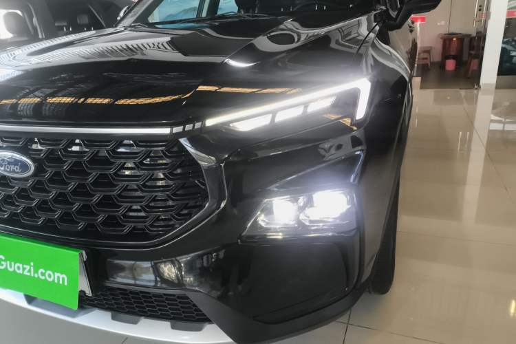 Used Ford Equator Sport 2023 EcoBoost 170 Prime Edition Left Front Headlight