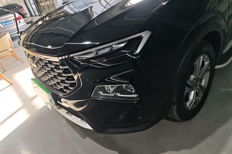 Used Ford Equator Sport 2023 EcoBoost 170 Elite Model Left Front Headlight