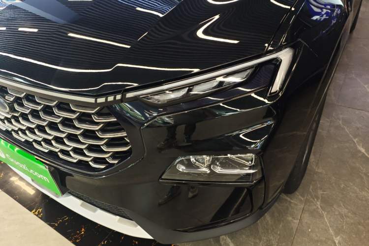 Used Ford Equator Sport 2023 EcoBoost 170 Platinum Edition Left Front Headlight