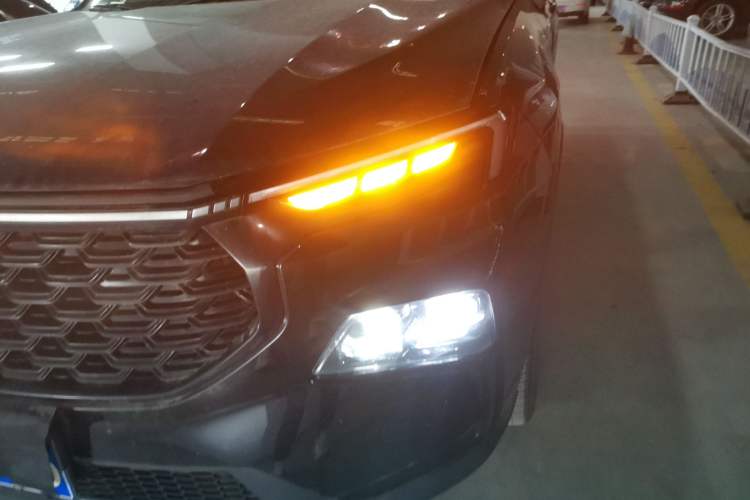 Used Ford Equator Sport 2023 EcoBoost 170 Prime Edition Left Front Headlight