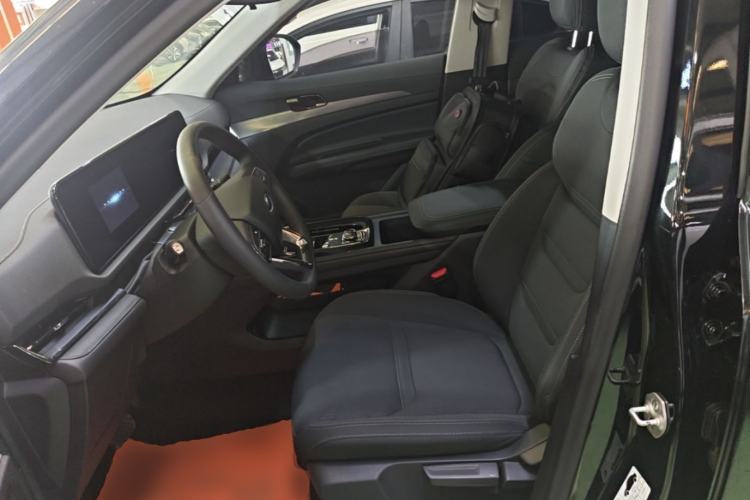 Used Ford Equator Sport 2023 EcoBoost 170 Prime Edition Left Front Seat