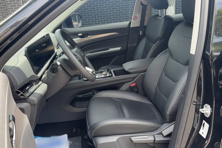 Used Ford Equator Sport 2023 EcoBoost 170 Prime Edition Left Front Seat