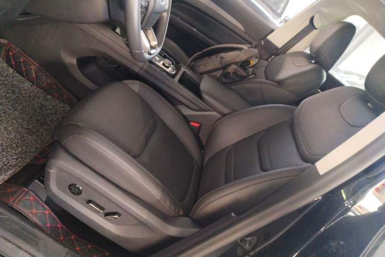 Used Ford Equator Sport 2023 EcoBoost 170 Elite Model Left Front Seat