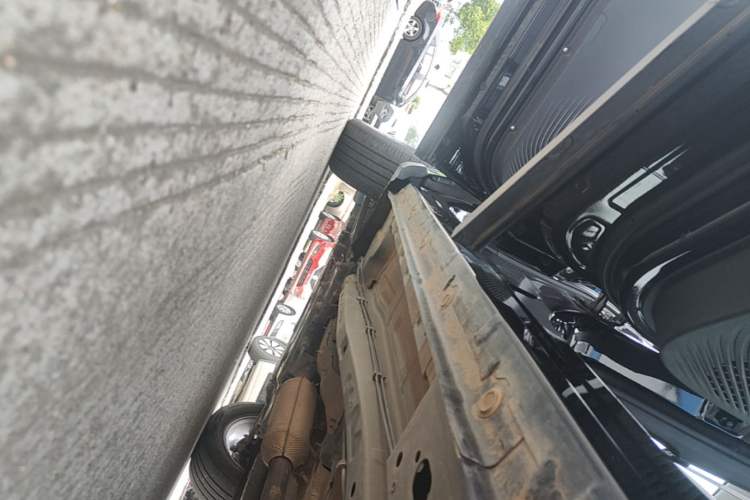Used Ford Equator Sport 2023 EcoBoost 170 Platinum Edition Left Side Sill